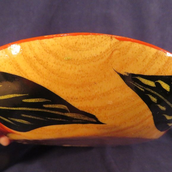 Vintage Oval Wood Lacquered BOWL 14" x 9.75" x 2" (190V) - Picture 3 of 4